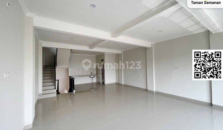 Gak Perlu Cari Lagi! Di sini Tempatnya! Ruko 4 Lantai Cipondoh, 336m², Baru dan Strategis 2