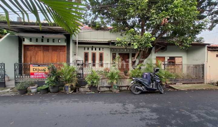 Dijual Rumah Bagus di Cipulir, Jakarta Selatan, Strategis, SHM 2