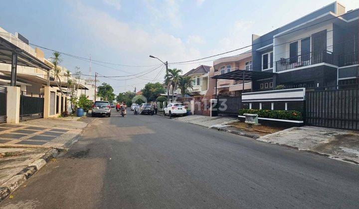 Rumah Taman Villa Meruya, Kembangan, Semi Furnished, 2 Lt, SHM 2