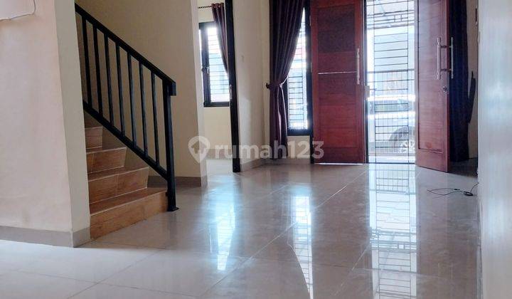 Rumah Cantik Dan Rapi Di Sewakan Cepat 2