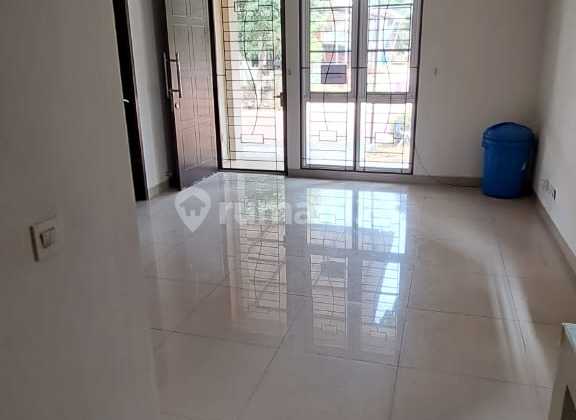 Rumah Di.sewakan 2 Tahun di Bsd( Rn) 2