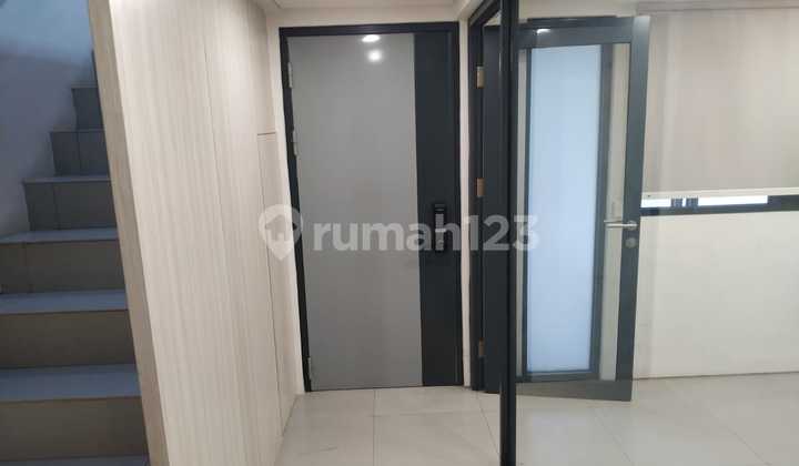 Rumah Di Tabebuya Furnished Di Bsd Di Sewakan(.art) Rumah Di Tabebuya Furnished Di Bsd Di Sewakan(.art)