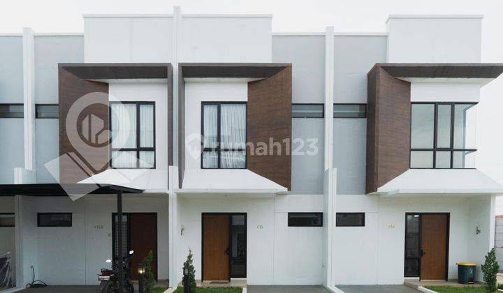 Rumah Siap Huni 2 Lantai Di Bsd Tangerang Modern Tropis 1