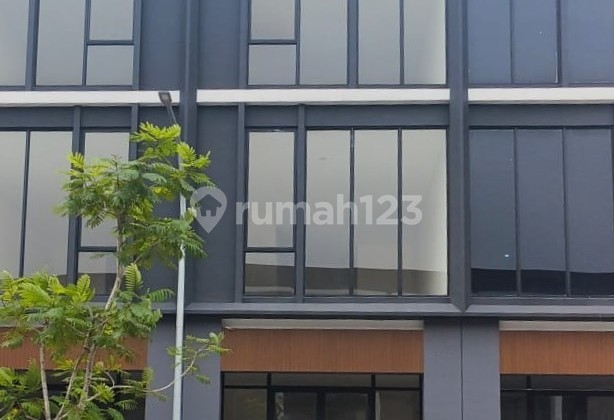 For Rent Semifurnish!! Ruko Hampton Avenue Lokasi Strategis Di Commercial Area Paramount Gading Serpong