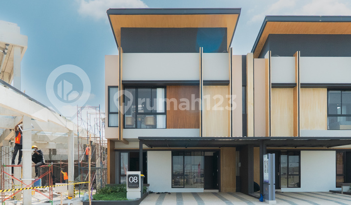 Asthara Floritz Rumah 2 Lantai Akses Bandara Soekarno Hatta Asthara Floritz Rumah 2 Lantai Akses Bandara Soekarno Hatta