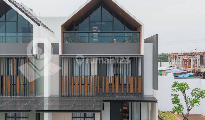 Rumah 3 Lantai Konsep Rooftop Ready di Kawasan Gading Serpong 2