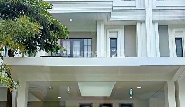 Across from BINUS Campus, For Sale 3-Story House in Alam Sutera, Winona Cluster