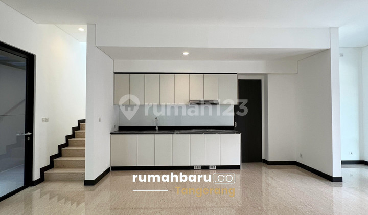 Quick Sale Ready to Occupy Hiera Welton South Facing BSD City 2