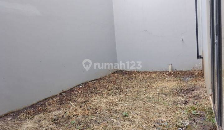 Disewakan Rumah Minimalis Baru Di Pondok Hijau  2