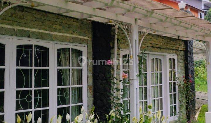 Jual Villa Istana Bunga dengan View Gunung Tangkuban Perahu 1