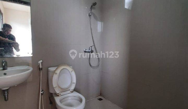 Rumah Sewaan Unfurnished 7Menit ke AEON Mall 2