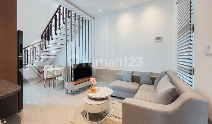 Rumah Minimalis Siap Huni Free PPN 100%, 2Lantai Lokasi Strategis Dengan Private Swimming Pool, 15Menit Ke Supermall Karawaci
