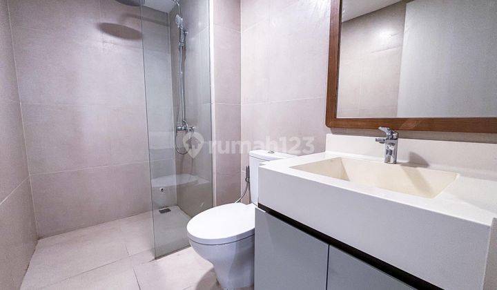 Disewakan Apartemen 3 BR Baru Furnished Lengkap Siap Huni 2