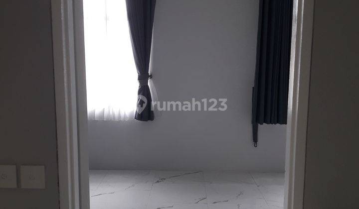 Townhouse Cantik Murah Di Lippo Karawaci Tangerang  2