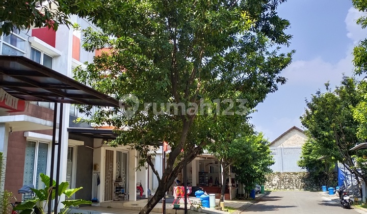 Who Inhabits the Hoek House Milano 3 BR Cluster, Gading Serpong Who Inhabits the Hoek House Milano 3 BR Cluster, Gading Serpong