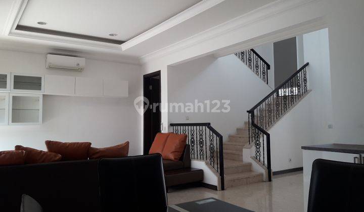 Rumah Full Furnish Fasilitas Mewah Dan Lingkungan Nyaman di Bsd R 1