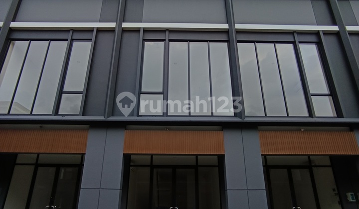 New 2-Storey Shop House in HAMPTON Near Black Owl & Gading Serpong Toll Road New 2-Storey Shop House in HAMPTON Near Black Owl & Gading Serpong Toll Road