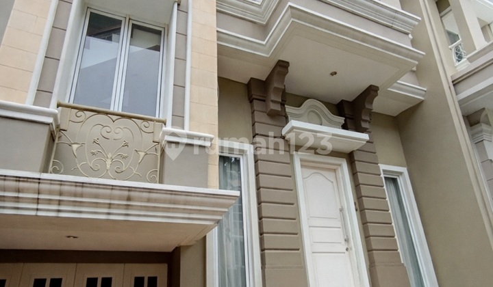 Samara Gading Serpong 3 Floors Modern LB 130 More Spacious Rooms