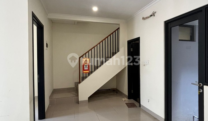 Best Deal! 3-Bedroom House in Baroni Gading Serpong - Ready to Occupy 2