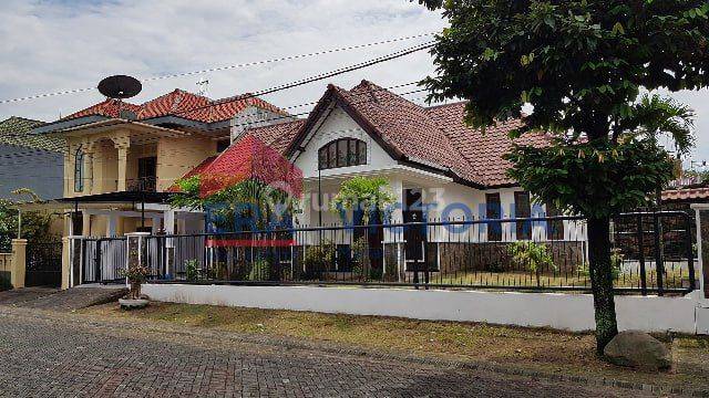 Rumah SHM Bagus di Araya Malang 2