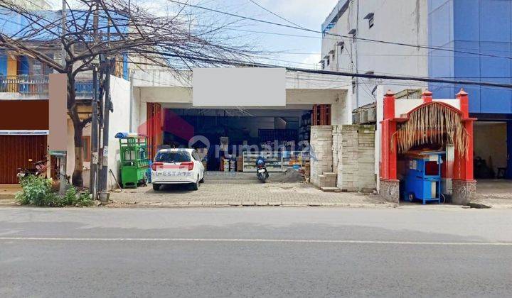Ruko di Jl. Raya Tlogomas No.16, Tlogomas, Kec. Lowokwaru, Kota Malang, Jawa Timur 65144, Tlogomas SHM