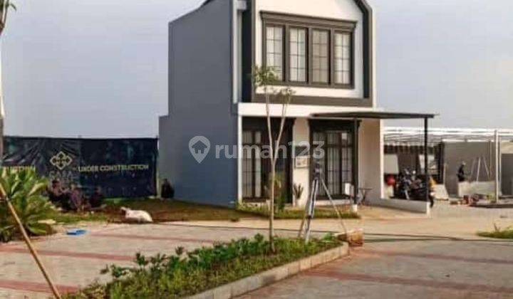 Rumah 2 lantai Scandinavia Tropical Clasic Mewah Keren akses Stasiun, Busway dan MRT 1