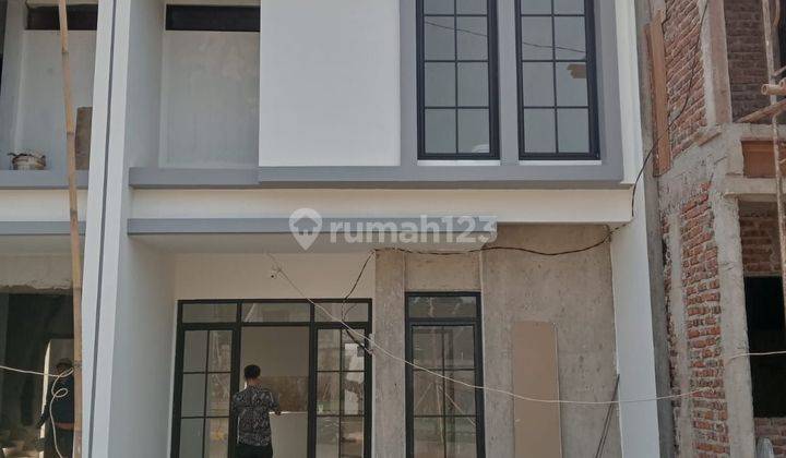 Rumah Minimalis Modern 2 Lantai Baru Dekat Stasiun Sudimara Dan Bintaro  2