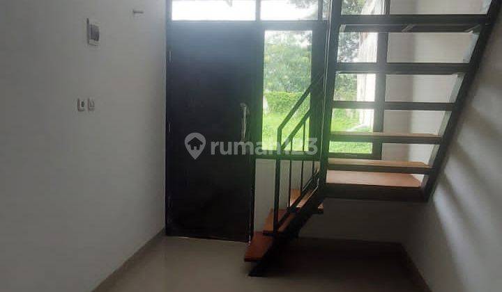 Dijual Rumah 2 Lantai Di Lokasi Yang Masih Asri Di Mawar Regency 3 2