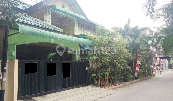 Spacious Ready-to-Occupy House in Kelapa Gading