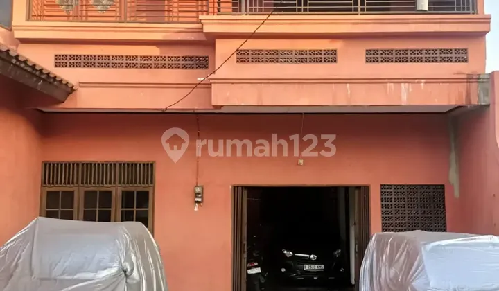 Rumah 2 Lantai Super Luas Di Jati Makmur Lt 328m² Parkir 7 Mobil! Ideal Untuk Keluarga Besar