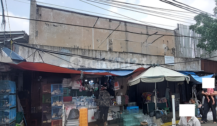 3-Unit Terrace Shophouse on Main Road Matraman Raya 3-Unit Terrace Shophouse on Main Road Matraman Raya
