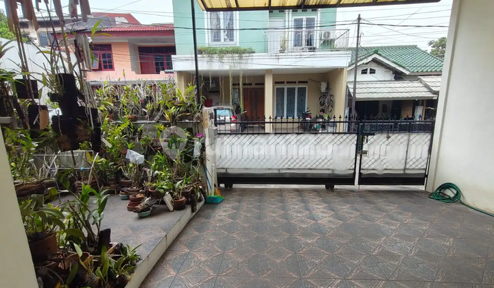 East Mas Galaxy Bekasi Cottage 2