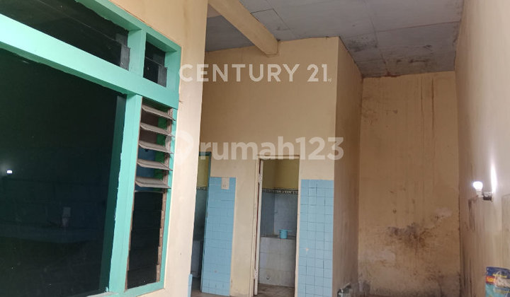 Ruko 2 Lantai Siap Pakai Lokasi Strategis Ruko 2 Lantai Siap Pakai Lokasi Strategis