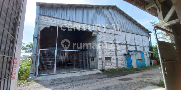 Ready-to-Use Warehouse in Tegal Regency