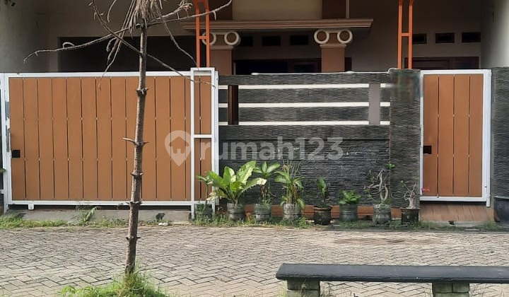 Rumah 2 Lantai Siap Huni Lingkungan Nyaman