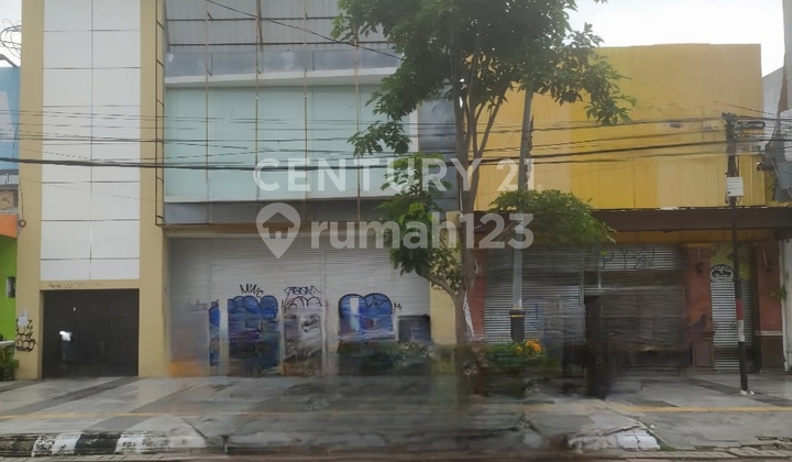 Ruko Strategis Di Pusat Keramaian Kota Tegal