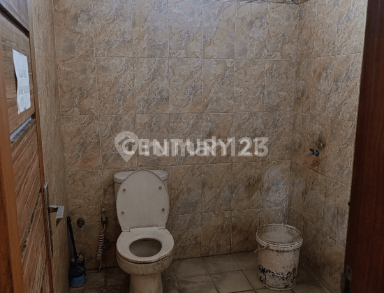 Very Strategic Shop House in the Center of Tegal City 2