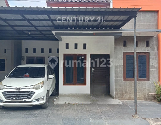 Comfortable and Ready-to-Live Home in Tegal City