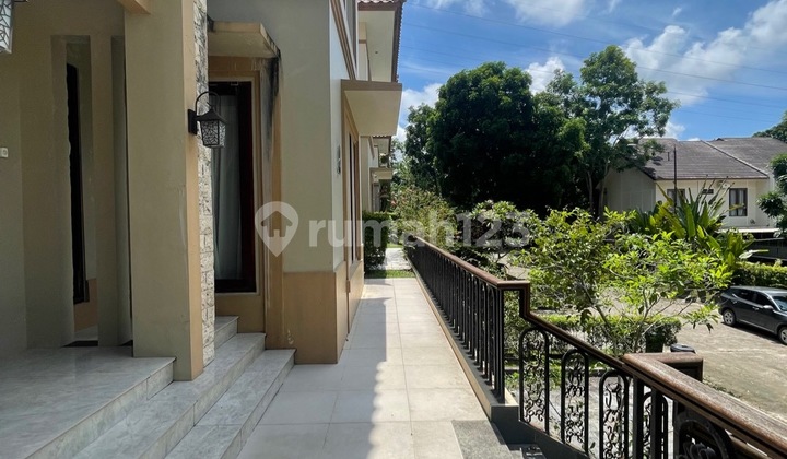 Dijual Rumah Mewah Villa Panbil 2