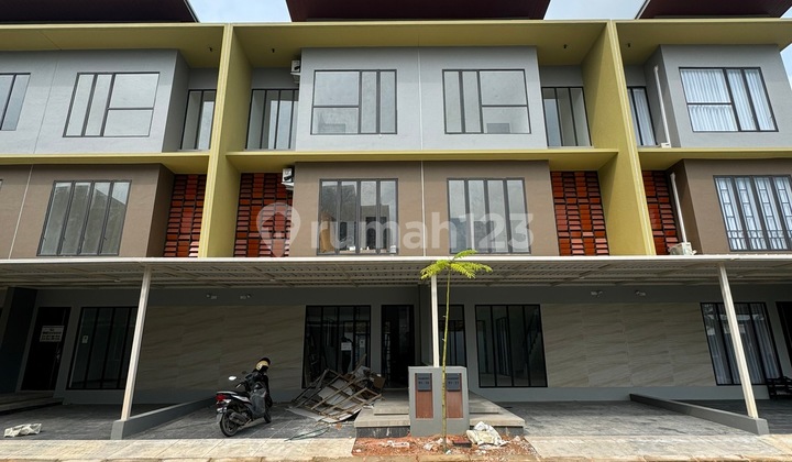 Dijual Cepat Rumah The Icond Central 2
