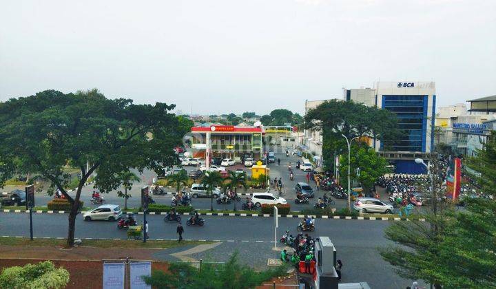 Gedung Premium di Pusat Bisnis Karawang untuk Hotel, Universitas  2