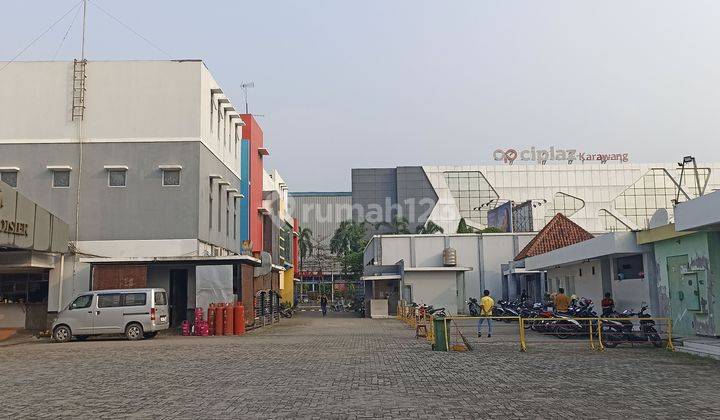 Gedung Komersial Bisnis berjalan sukses dipusat Kota Karawang 1