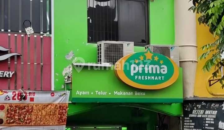 Ruko Strategis Ramai Dipinggir Jalan Ada Parkiran Bebas Banjir