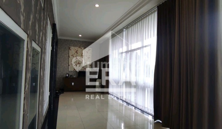 Rumah Mewah Fully furnished di Komplek Premium Kelapa Gading 2