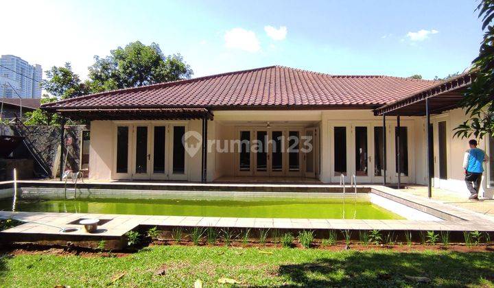 Rumah  Kemang Lokasi Strategis Dekat Jalan Raya Kemang 1