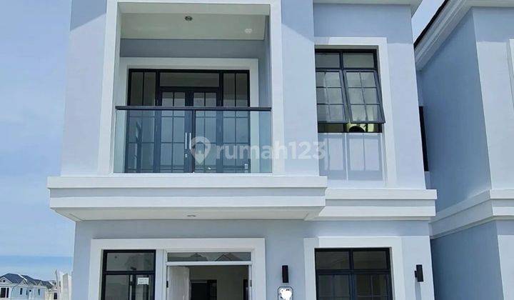 RUMAH HOEK DOUBLE DECKER BIKIN BETAH DI RUMAH 1