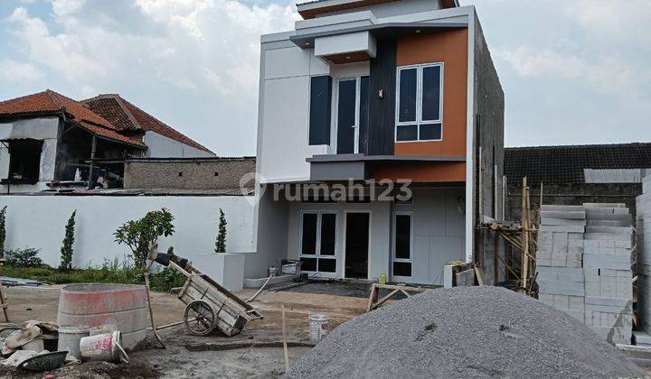 Rumah Mewah Premium Dan Elegan Di Kota Bandung 1