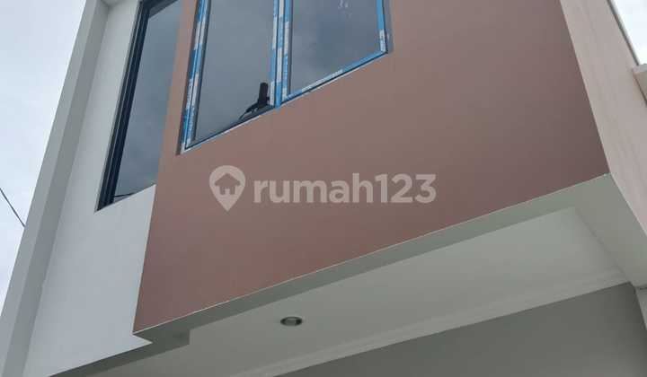 Rumah Murah Dekat Universitas Stiami Jakarta Pusat