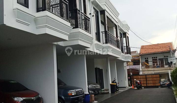 Rumah Murah Dekat Stasiun Jatinegara Jakarta Timur 1