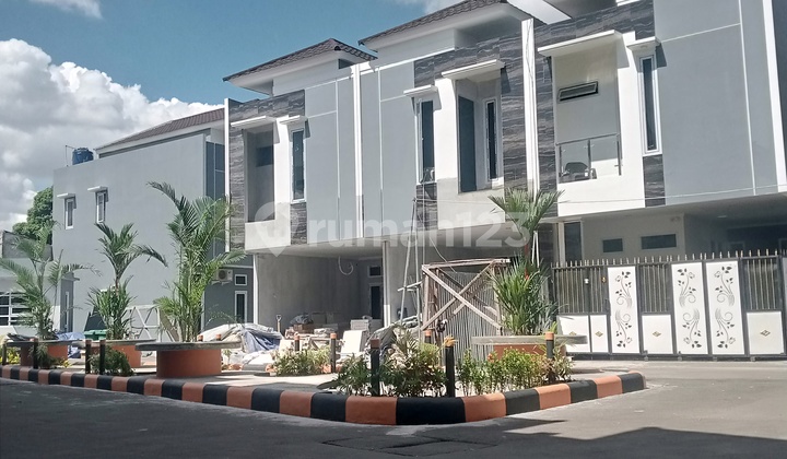 Rumah Murah Dekat Universitas Unj Jakarta Timur 2